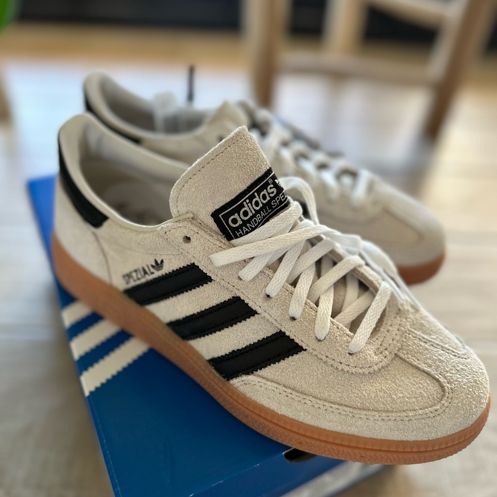 adidas originals handball Spezial Sneakers with Suede Upper